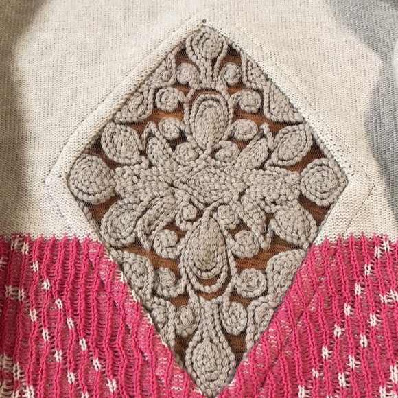 INC AZTEC Pink Knit Fringe Sweater Size S - Picture 4 of 6